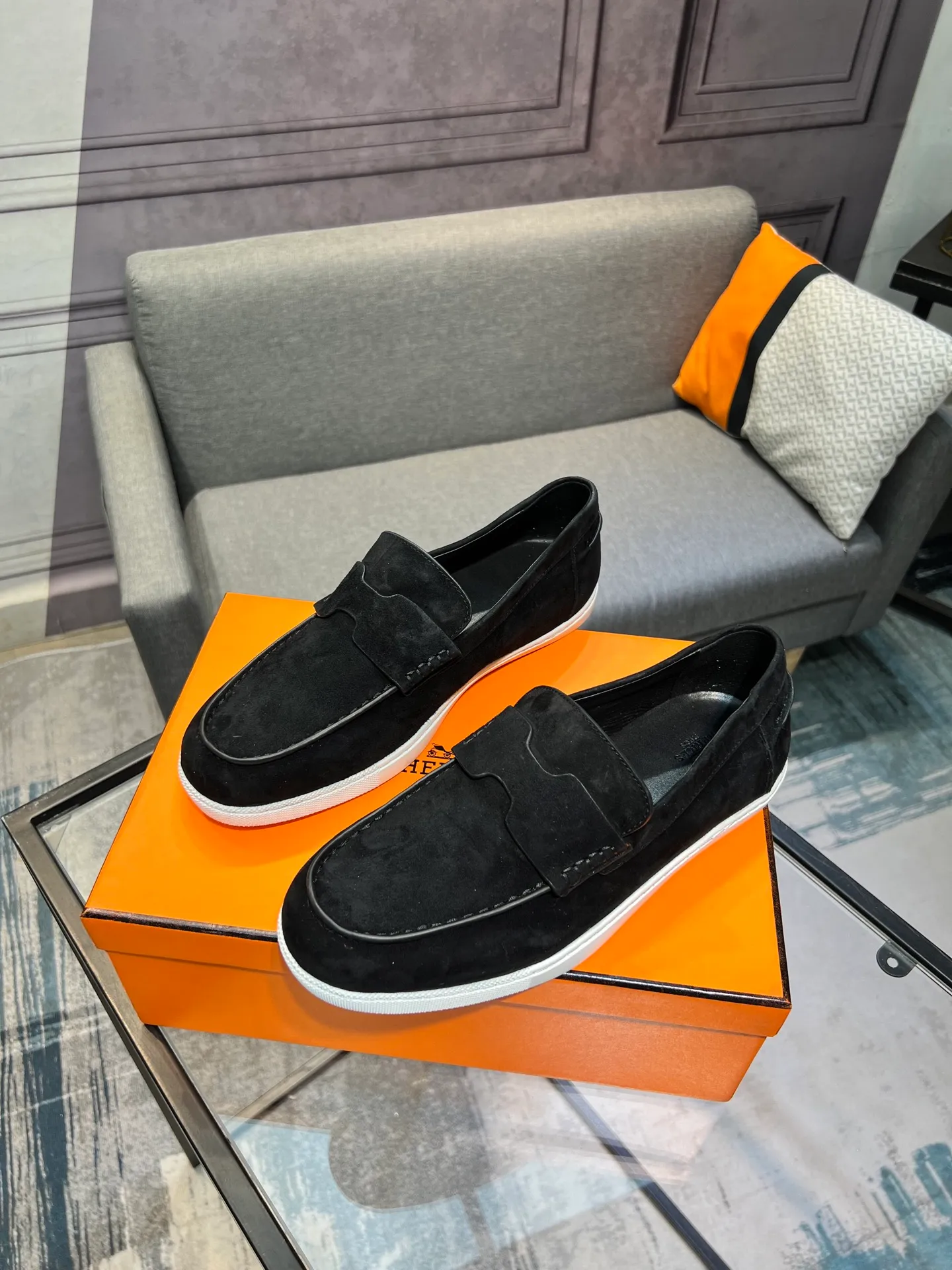 Men's shoes 💰700 [HERMES] Hermès - High-end quality original order 🔍🔍 - Upper: 🔝 cowhide suede splicing design - Inner lining: imported mixed sheepskin - Outsole: TPR foam · Rubber: two-color combined molding outsole - Super high quality control · Fine workmanship: highlighted (high-end, luxury, grade) -Size: 38-44 (45, 46, can be customized)